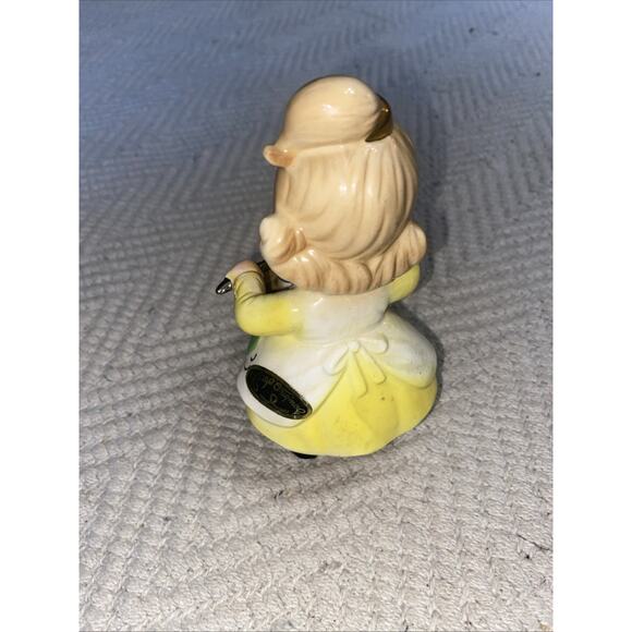 Vtg Josef Originals Figurine Happiness Is Making Mud Pies Girl Collectible - Picture 7 of 12